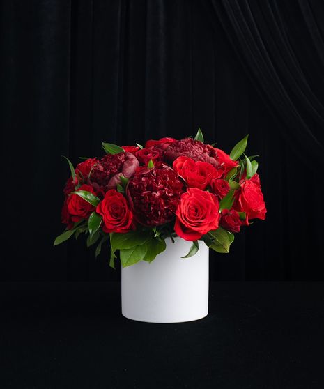 Crimson Love - Classic Valentine’s Day Rose Arrangement